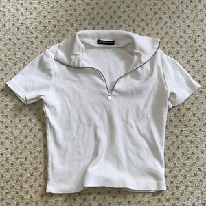 Brandy Melville collared T-shirt